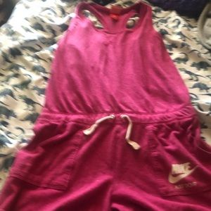 Nike girls vintage short romper size xl